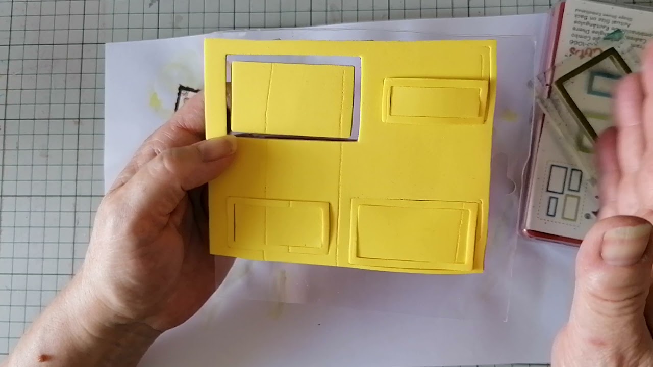 Quick share of a hack to make some frames similar to the Tim Holtz ones , temporary solution!