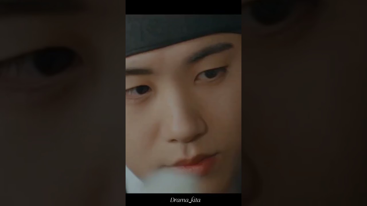 Berawal dari tatap-tatapan || Our Blooming Youth 
