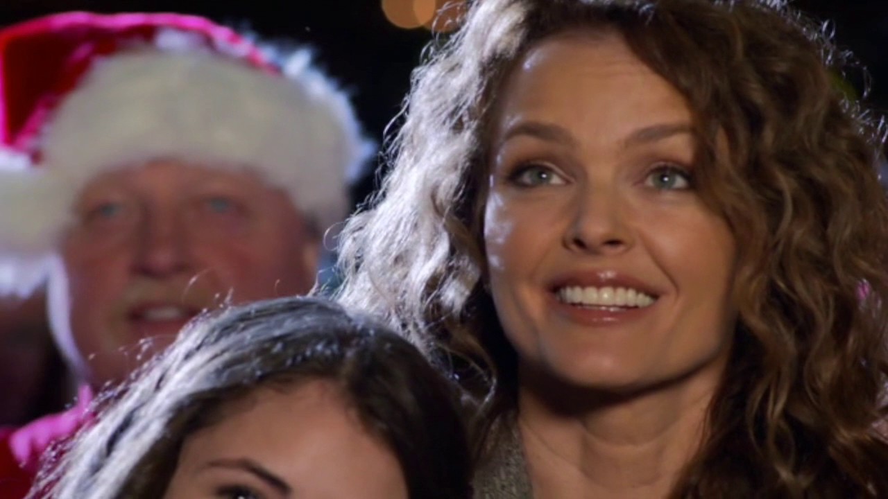 Doghouse Blues from 'Christmas in Palm Springs' performed by Patrick Muldoon