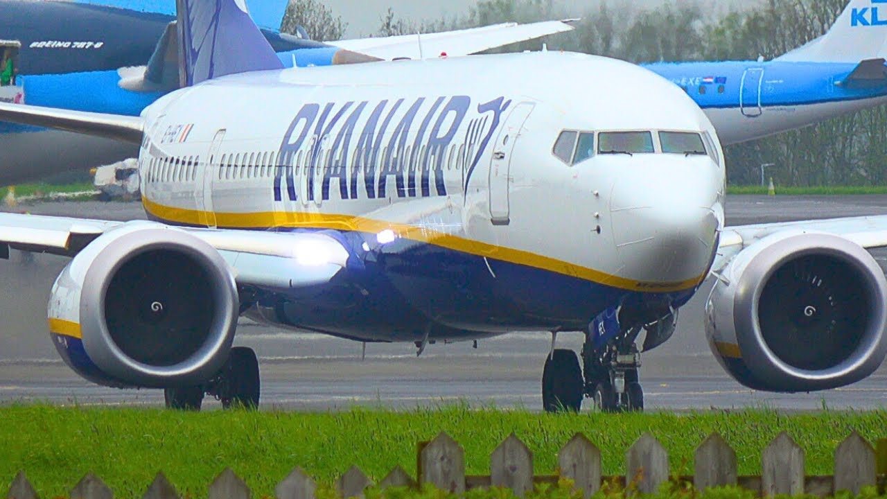 STUNNING close up of Ryanair 737 MAX 8 taxi and take off