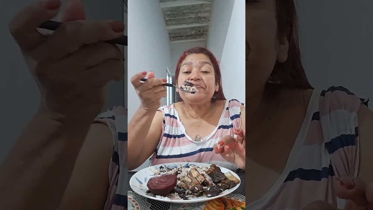 Oi gente vamos almoçar hoje quinta-feira fiz essa costela assada deliciosa#😋