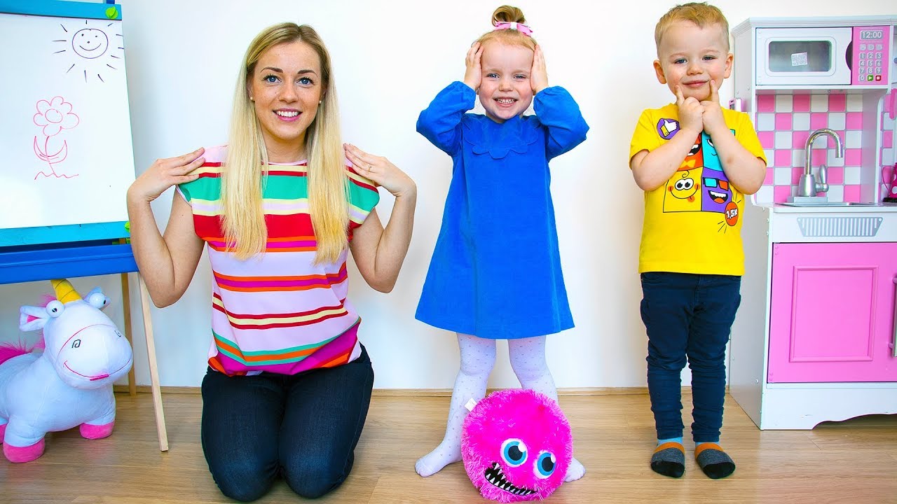 Head Shoulders Knees and Toes | Nursery Rhymes & Kids songs with Gaby and Alex!
