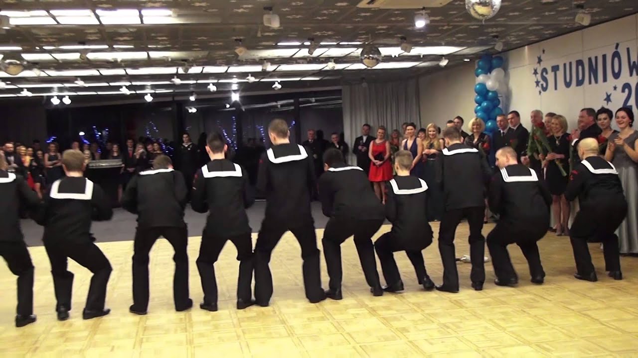 Szalone show na studniówce - 2016 - Zespół Szkół Morskich