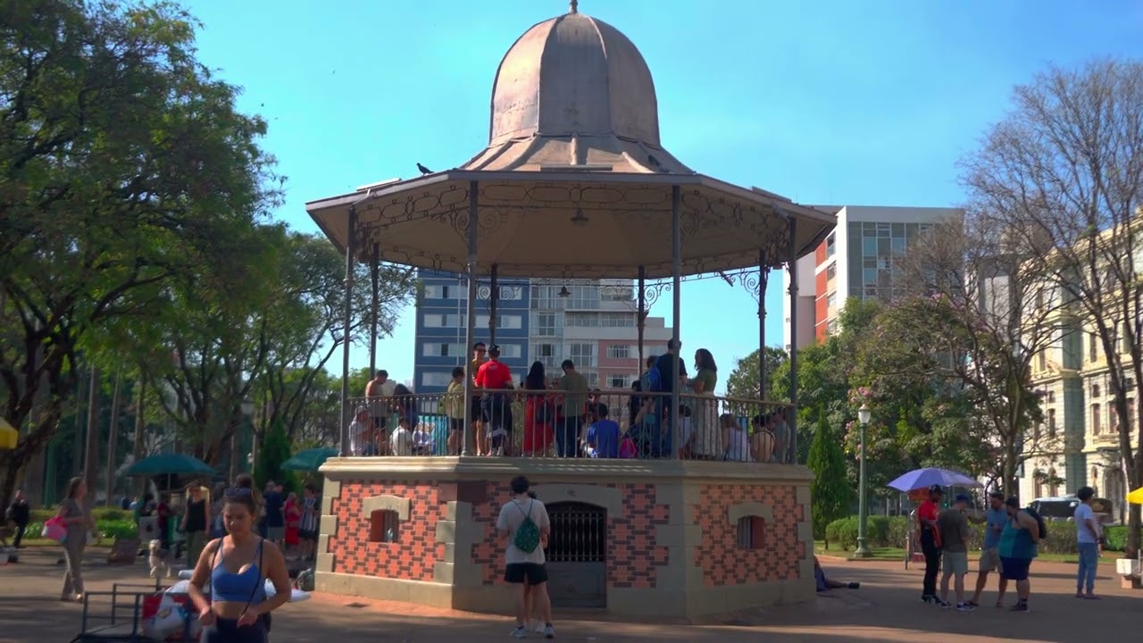 Pra&ccedil;a da Liberdade - Belo Horizonte - Sony ZV-E10 [4K HDR]