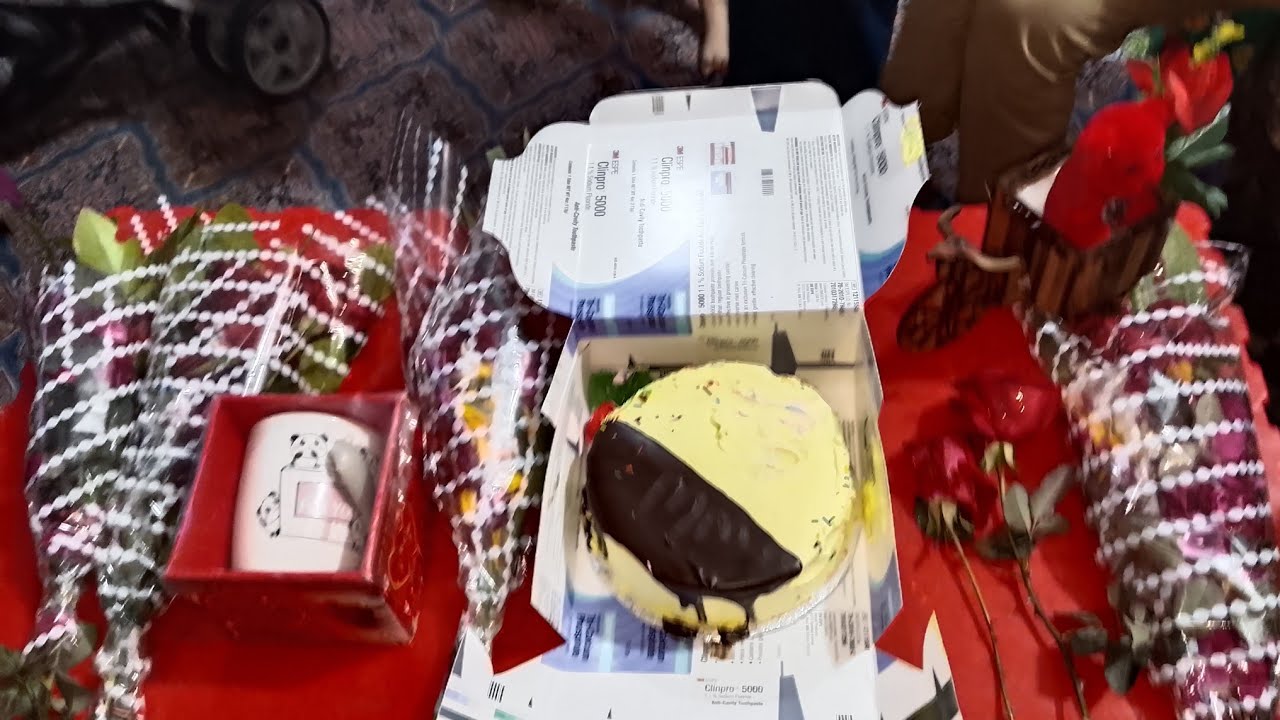 Happy New Year bacchon ne diye surprise 🫢🥳🥳