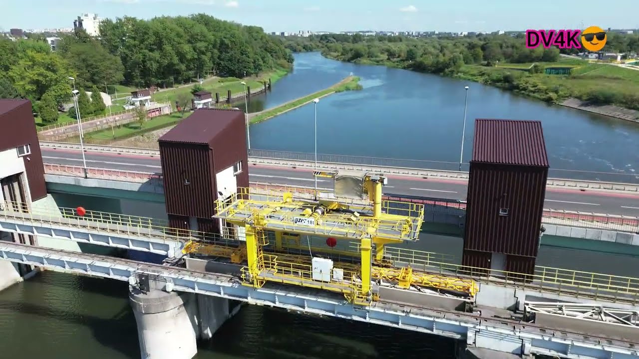 Krakow. Dabie barrage. Stopień wodny Dąbie.