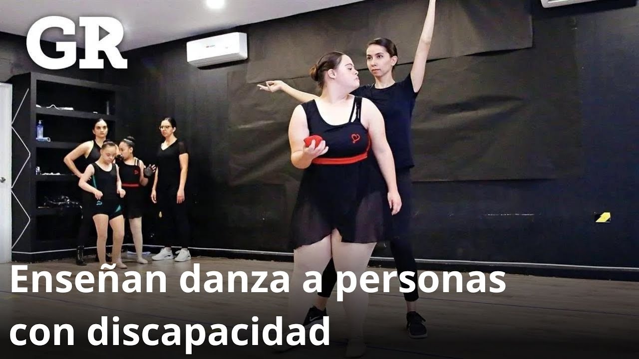 Enseñan danza a personas con discapacidad