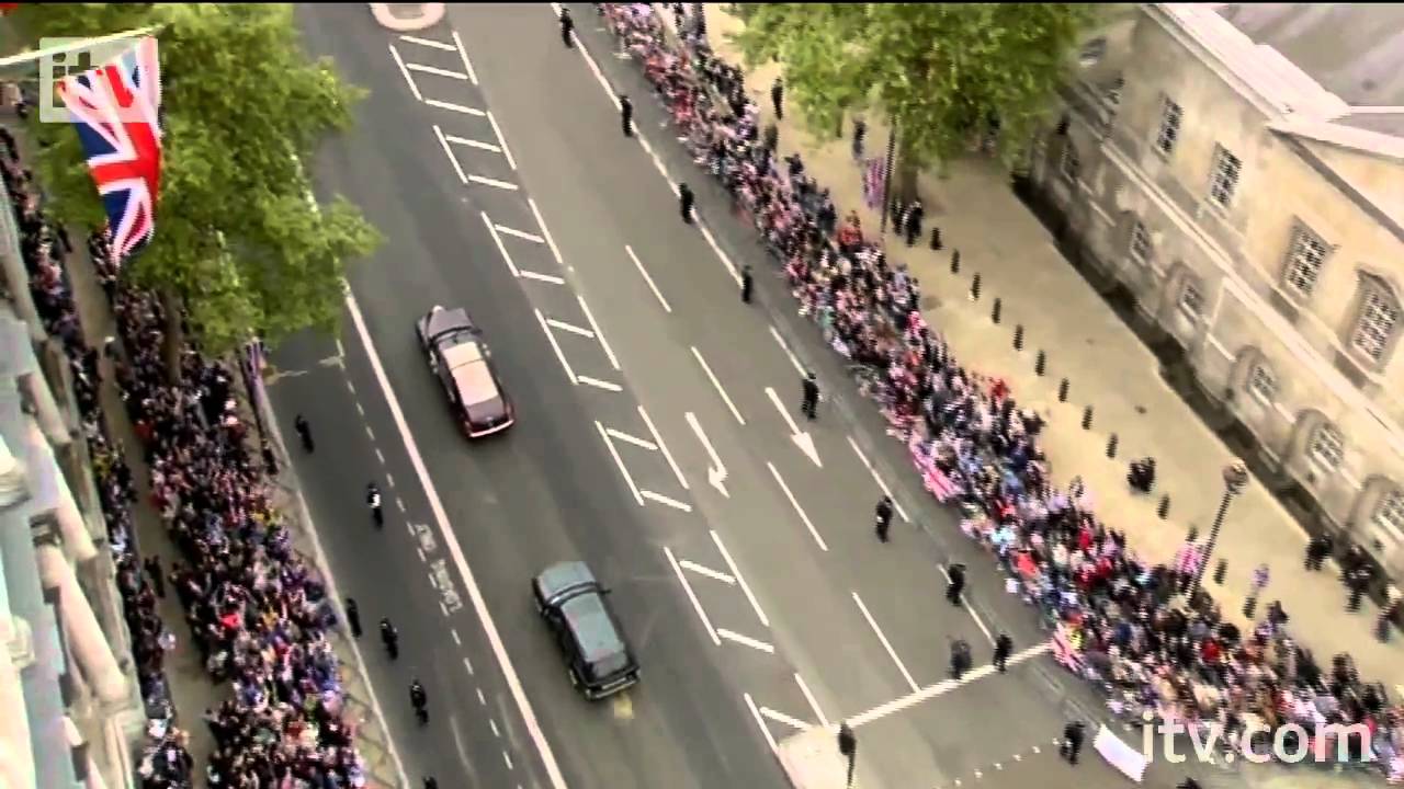 The Royal Wedding | Prince William's Arrival | ITV