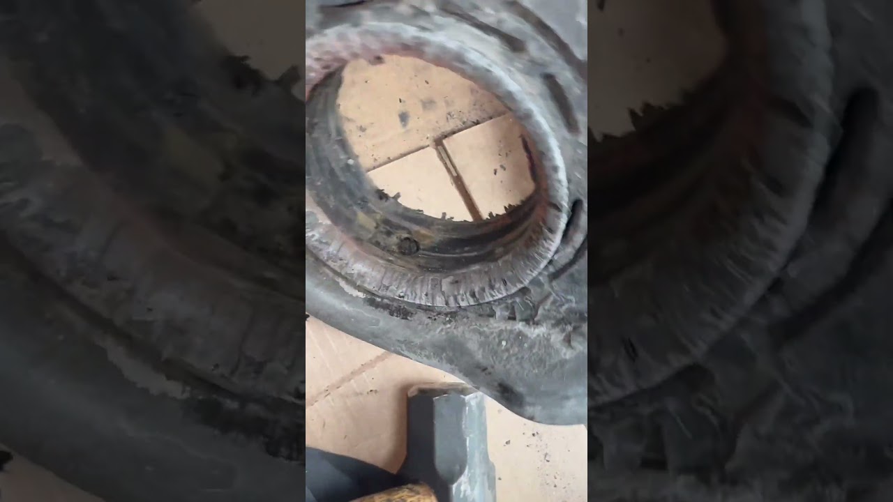 #freightliner #cascadia #carrier #bearing #repair