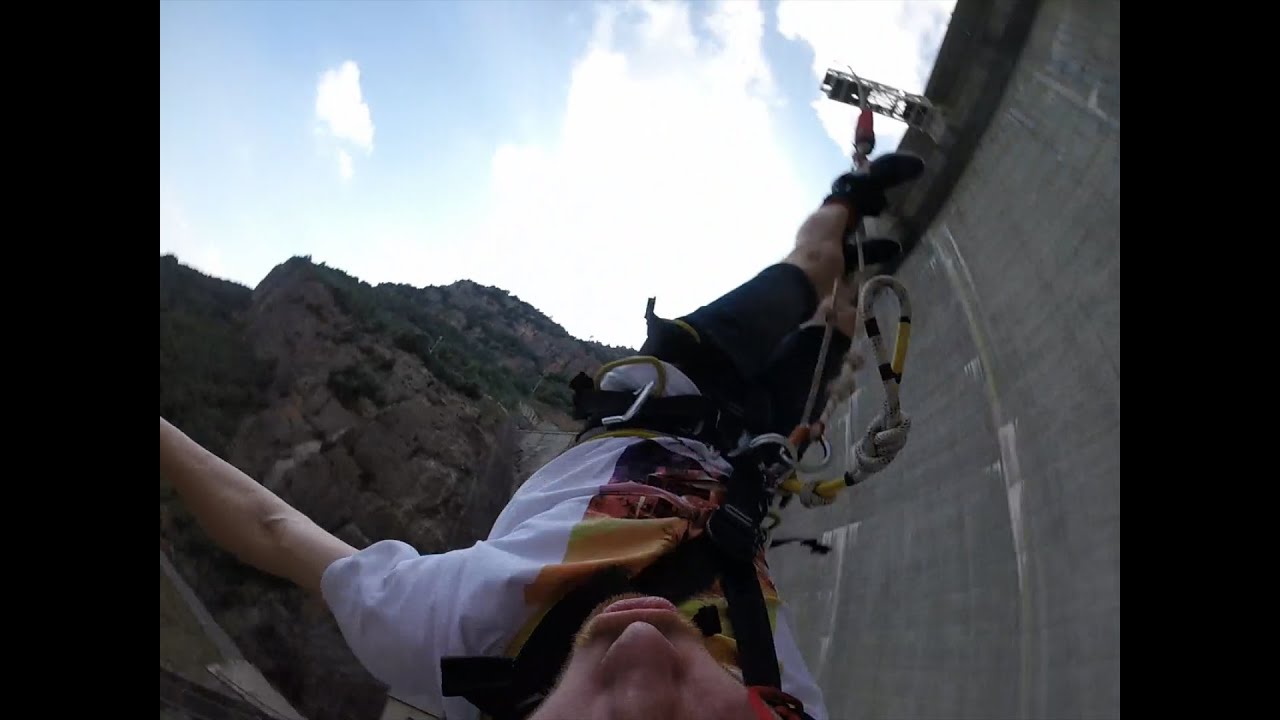 BUNGEE La Llosa del Cavall - 122m