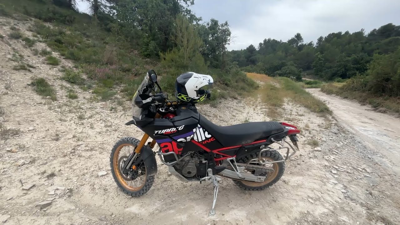Pruebo la Aprilia Tuareg Rally, estreno tests en el nuevo TwinTrail! ¿Aprueba?