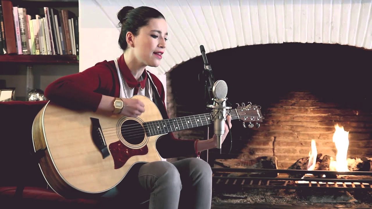 Private Studio Sessions: Sofi Mayen 