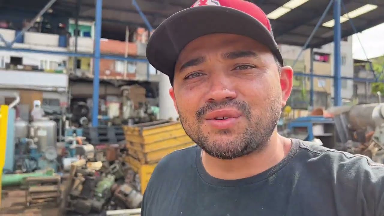 ACHEI ESSE FERRO VELHO DE MÁQUINAS