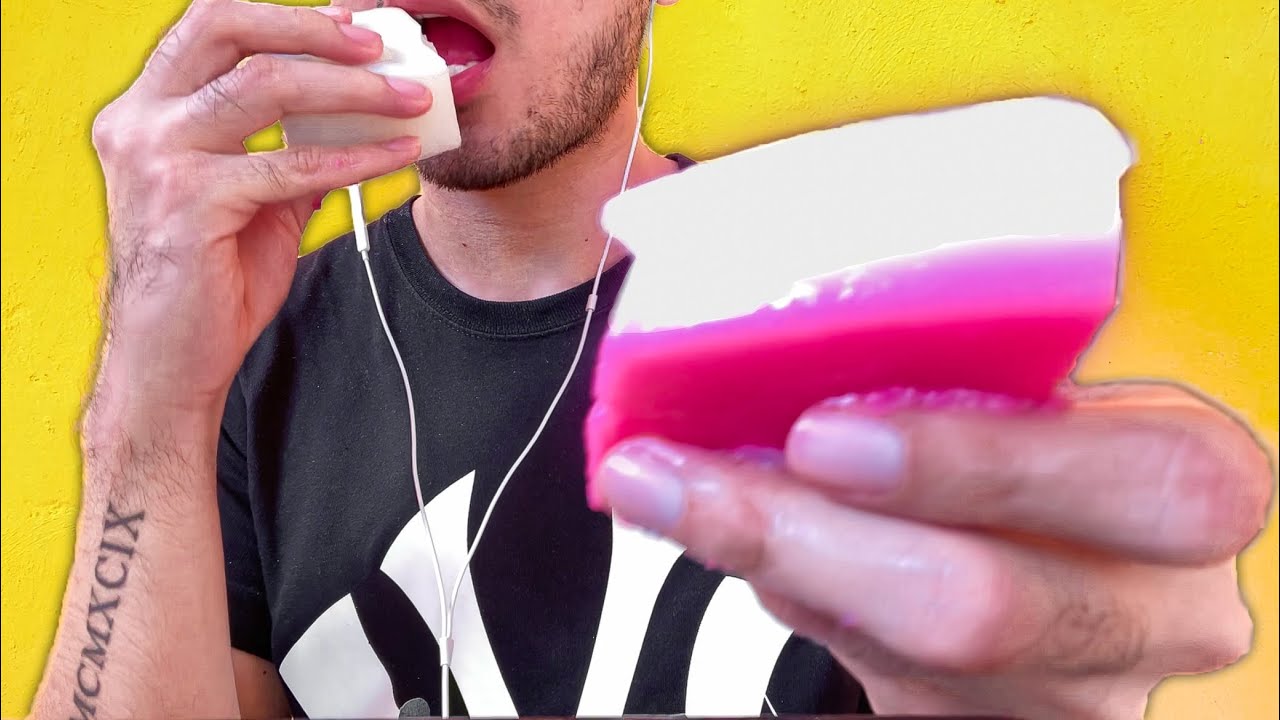 ASMR comiendo Cremitas de coco 🥥🌴😋pt.3