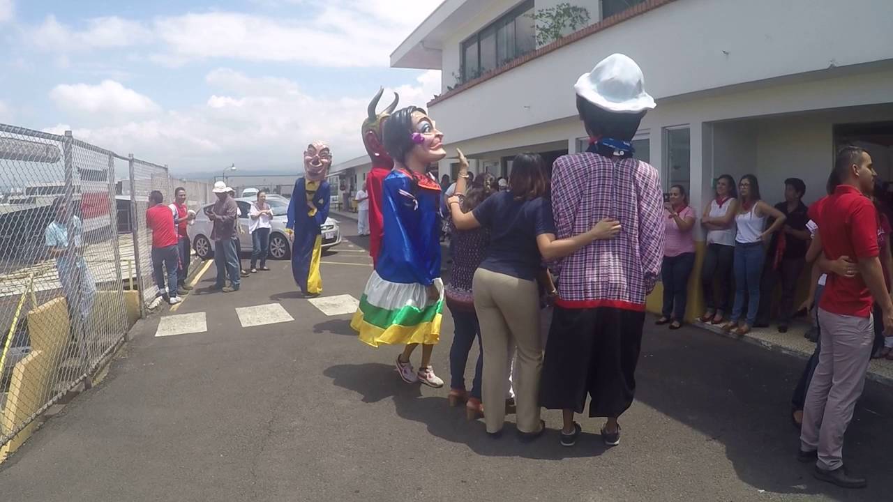 Cimarrona - Molinos Modernos 2016 / Costa Rica
