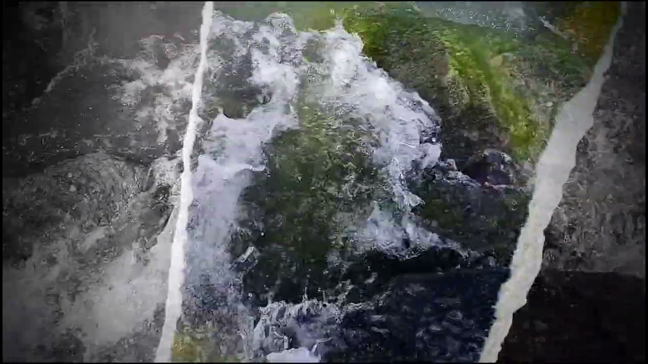 watery waves (white water rapids) 🌊 hitting a rock  🪨 #nature #tour #subscribe #beauty #photography