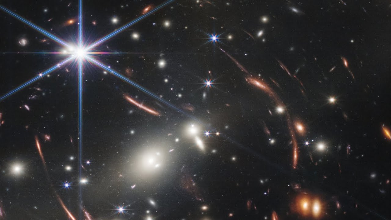 Por&oacute;wnanie: SMACS 0723: Teleskop Jamesa Webba vs Teleskop Hubble'a