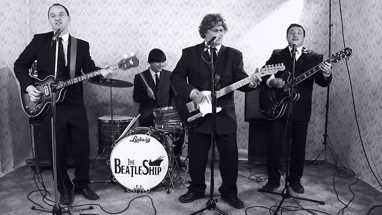 The BeatleShip - She loves you