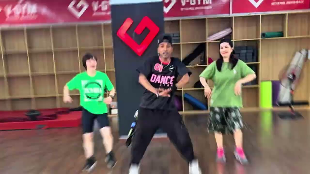 Cham Em Mot Doi | Duc Phuc Zumba Dance Video choreography Zinpawan 