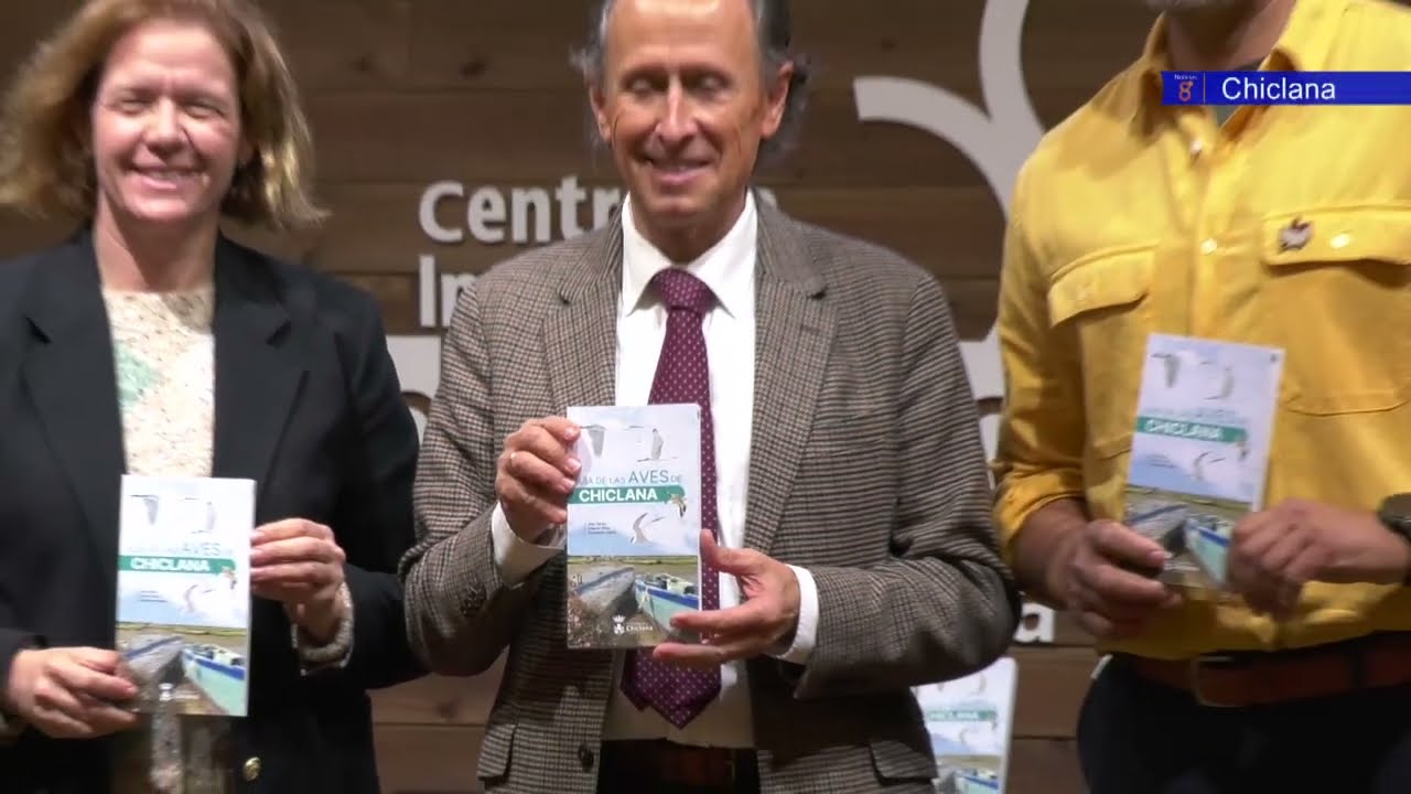 PRESENTADA LA GUÍA DE AVES DE CHICLANA QUE ESTARÁ DEDICADA A JUAN GERVILLA BAENA