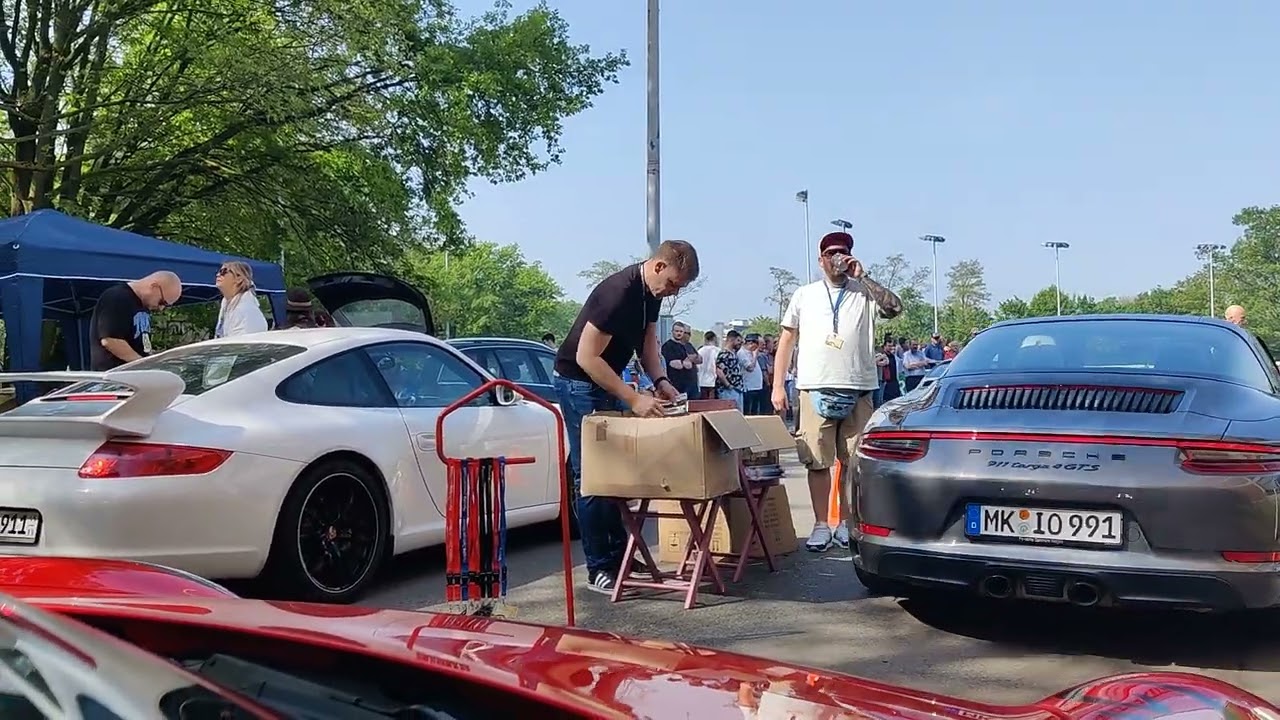 PORSCHE FREUNDE DINSLAKEN 1. Mai