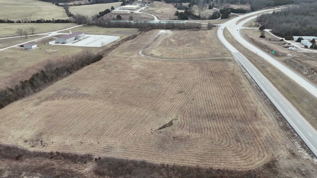 14 Acres   Rocky Point Subdivision   Warsaw, MO 65355