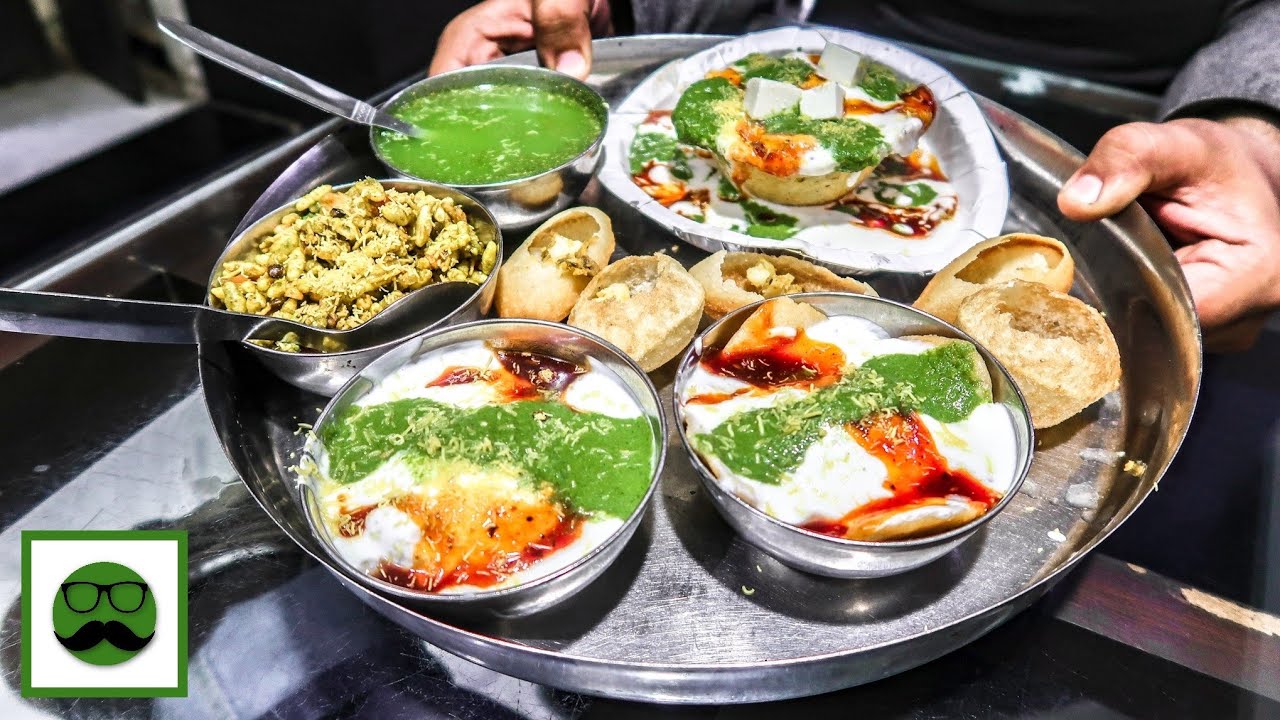 DESI Chaat Thali for Rs 199 Only in Agra || Indian Food with Veggiepaaji