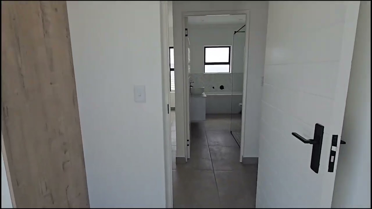Modern 3-Bedroom Home for Sale &ndash; Shelley Point Golf Estate