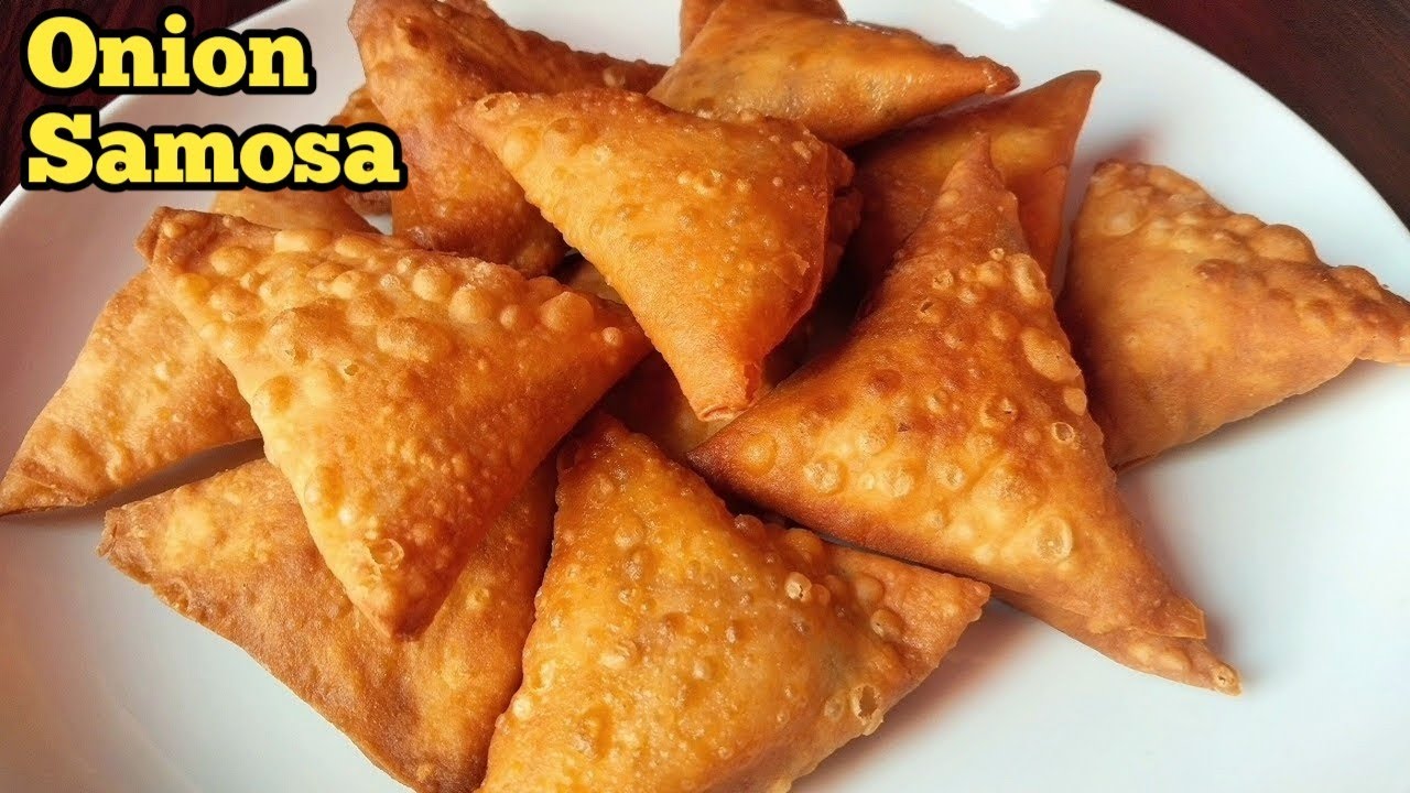 Street Style Onion Samosa Recipe | CRISPY And TASTY SAMOSA