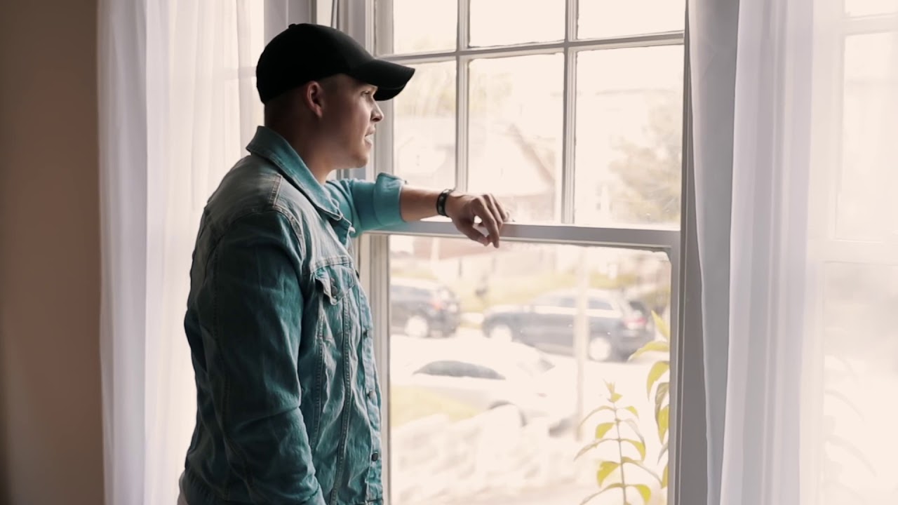 I don&rsquo;t Feel Like Talking Right Now - Todd Cameron & Sabrina Lentini Official Music Video
