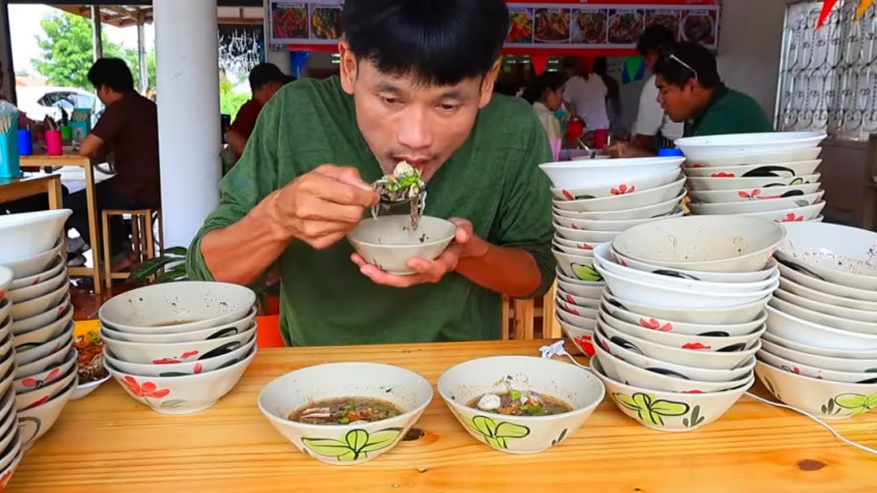 ก๋วยเตี๋ยวเรือ ป. ประเสริฐ อ. พยัคฆภูมิพิสัยแซ่บคักอีหลีครับพี่น้องMUKBANG EATING SHOW/โก้อีสานพาแดก