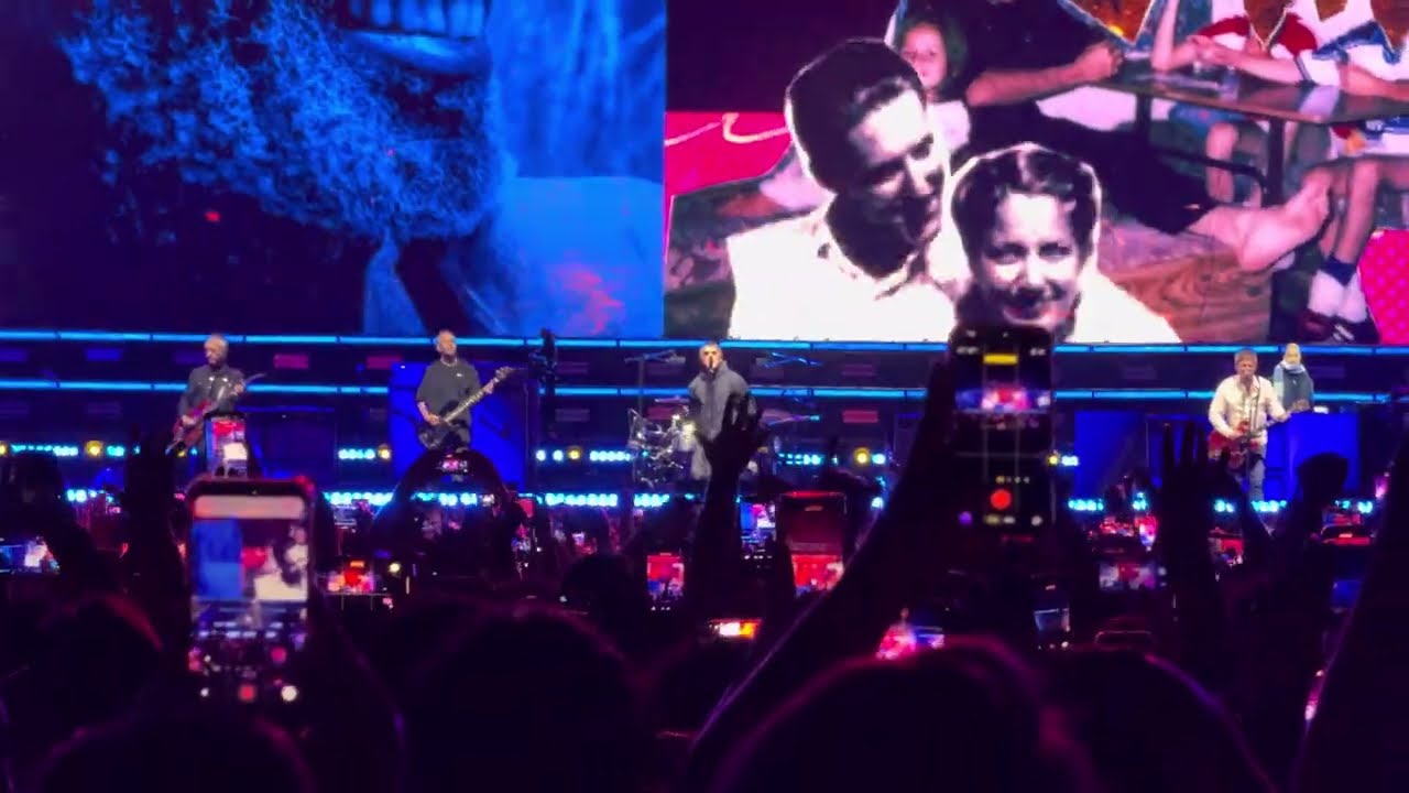 Oasis - Stand By Me @ Estadio Nacional, Santiago, Chile 2025 4K