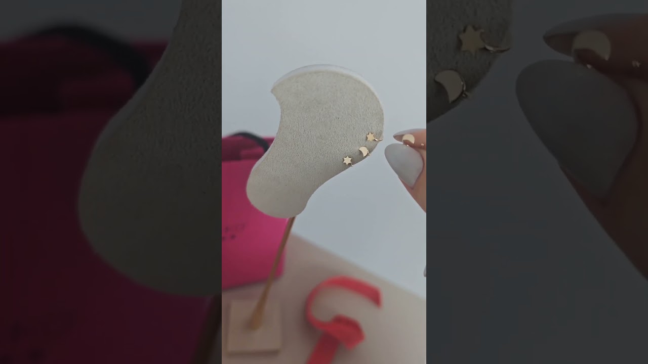 Decupati din astre, in aur galben 14K 