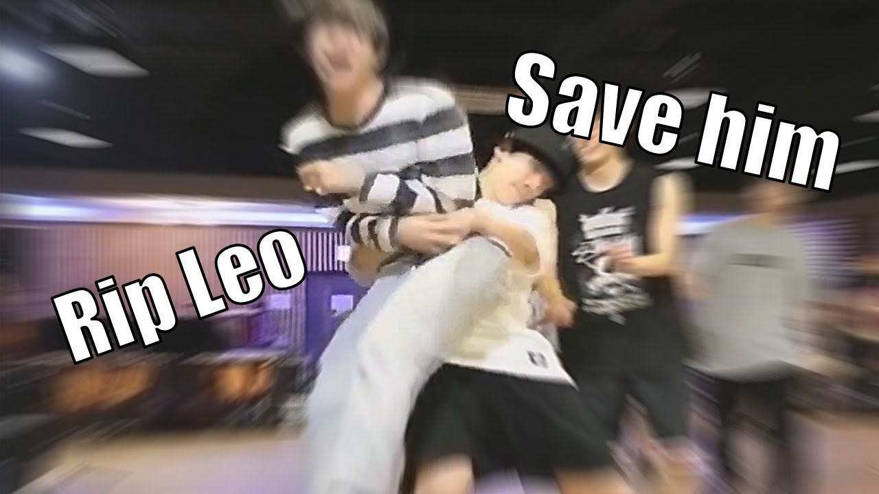 Leo's problem || ...it's Hyuk ofc
