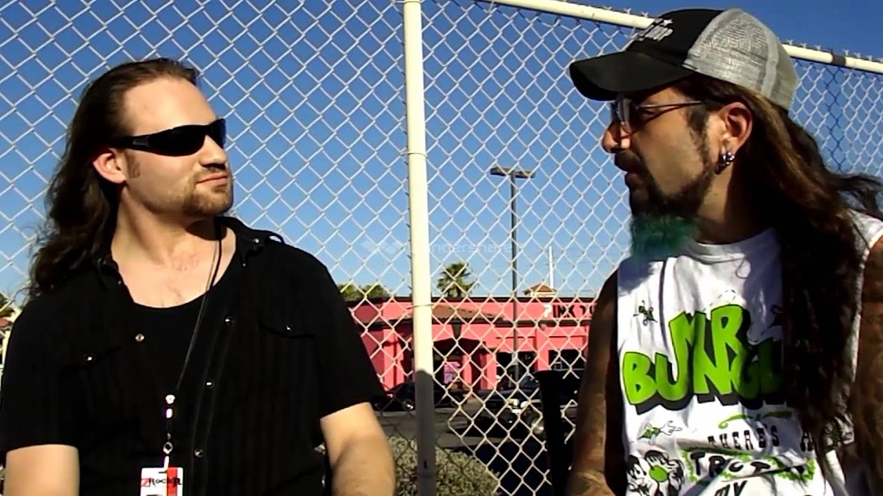 Mike Portnoy talks with ZRockR's Jon Mills - May 2014