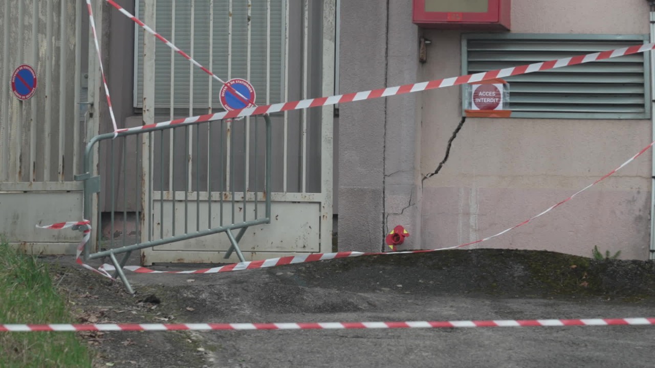 Le Faubourg sous surveillance à Rodez, le bâtiment des impôts menace toujours de s'effondrer