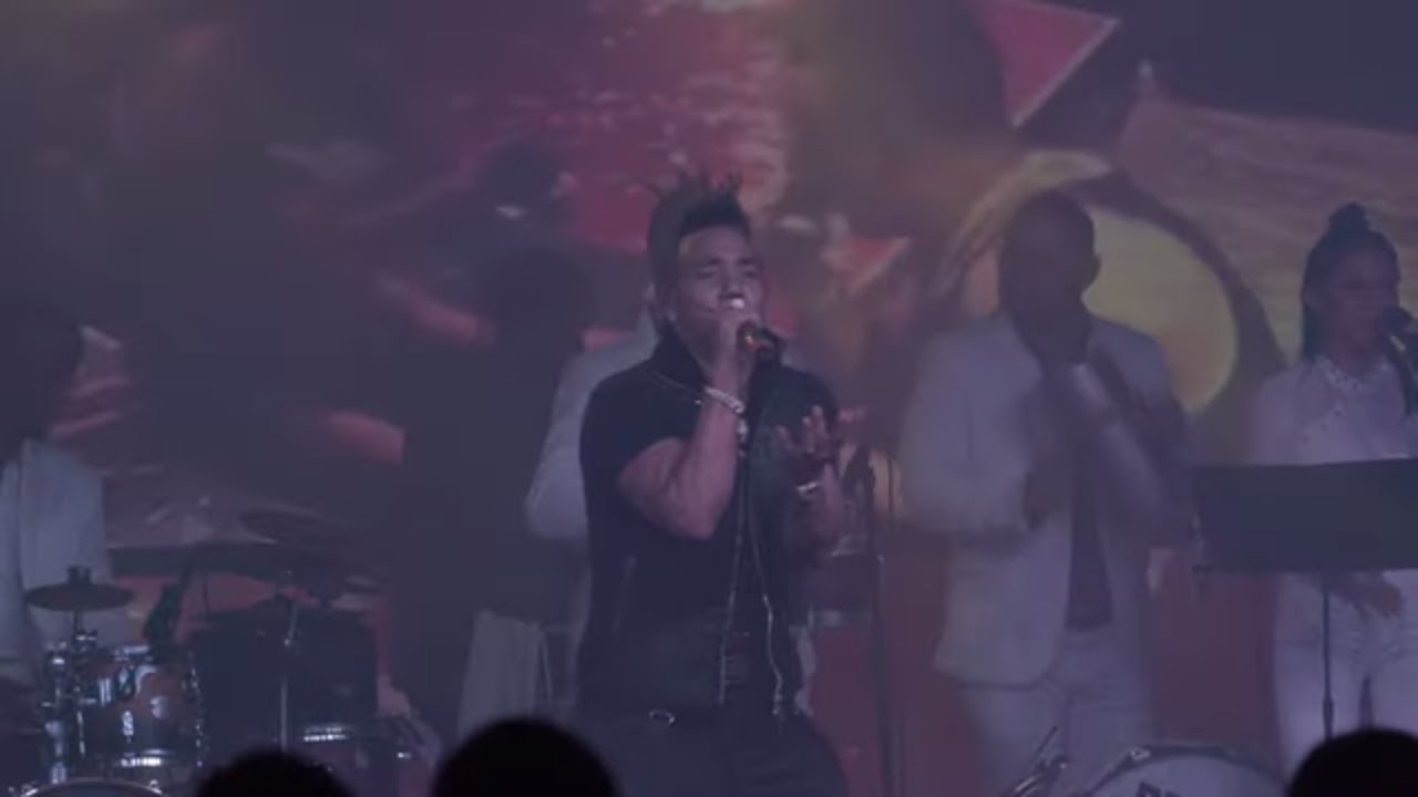 Elvis Martínez - No te vayas (Live) Hard Rock Live