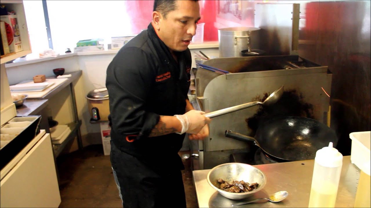 Lomo Saltado Receta - TiraDToss Restaurant - Daniel Vassallo