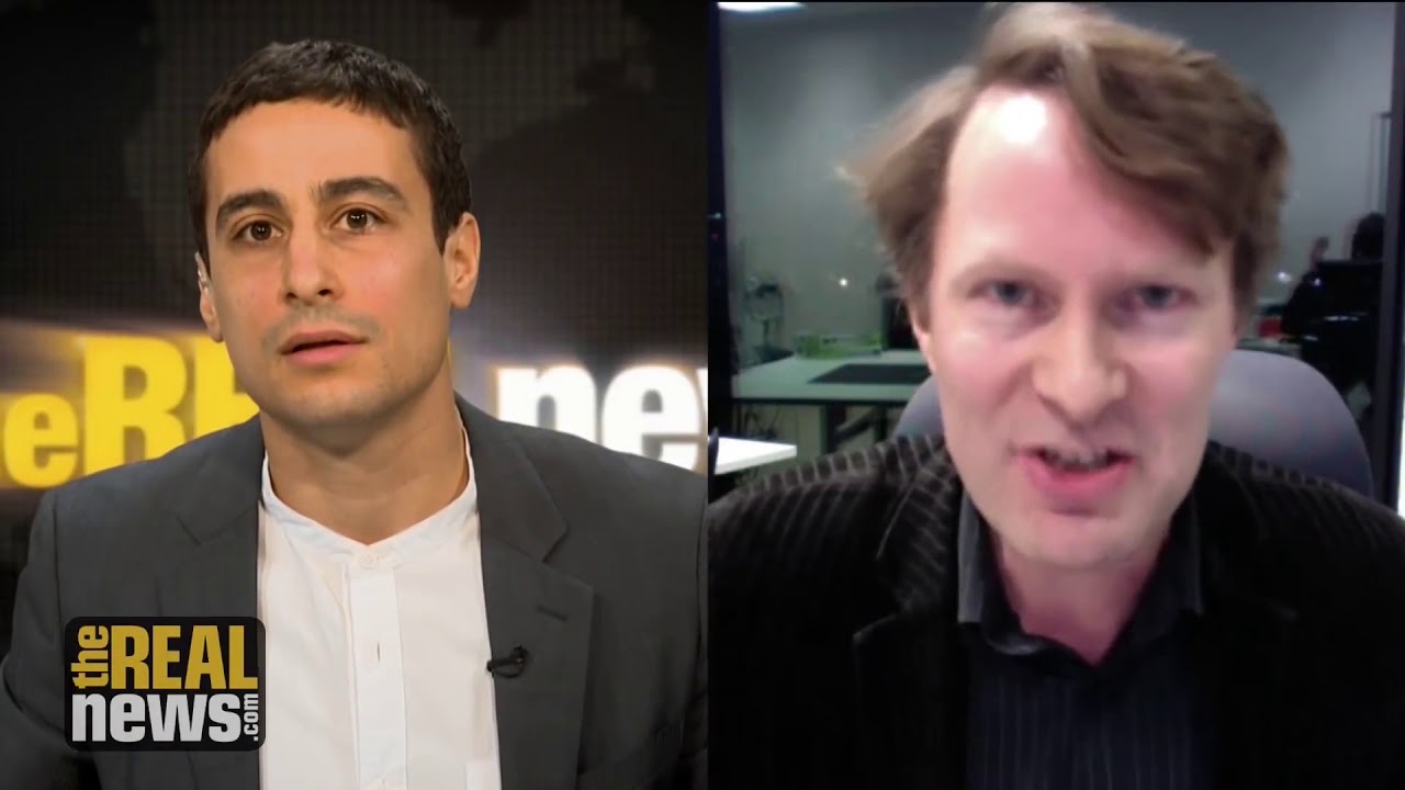 Guardian Journalist Luke Harding Explains why Speculation & Random Facts Proves Russiagate Collusion