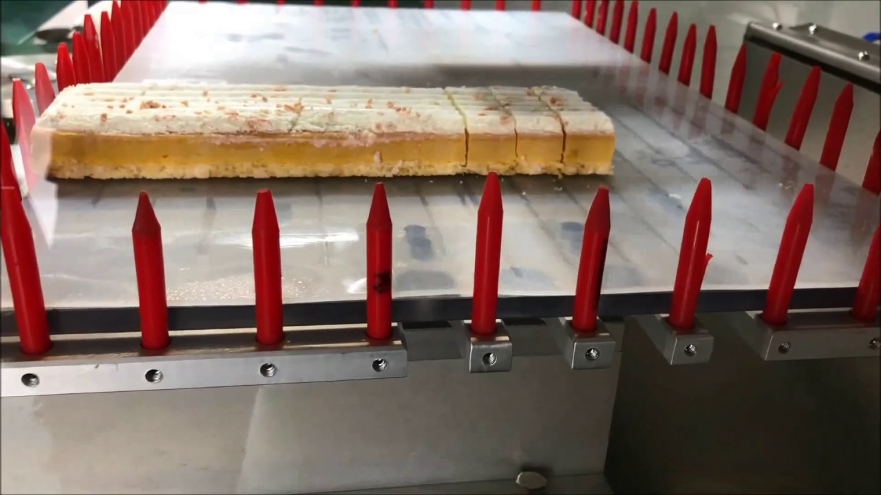 Pumpkin cake cutter - cheersonic