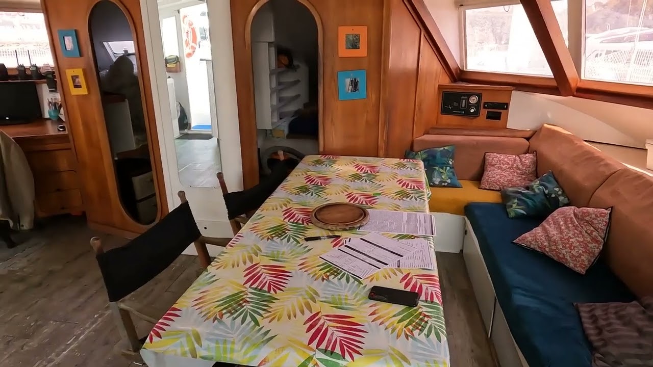 CUSTOM CATAMARAN 60 '