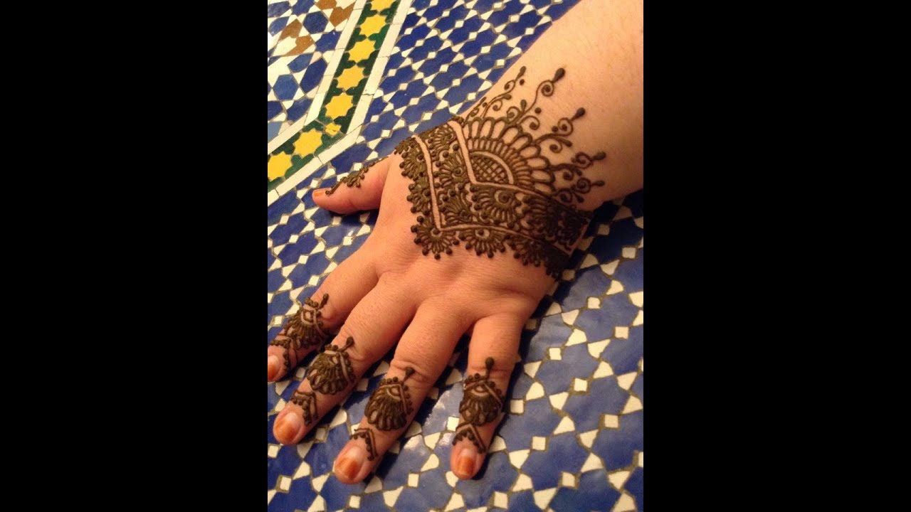 Quick and Easy Henna Design for Parties | FreeHandMehndi #hennaparty #hennatattoo #hennadesign