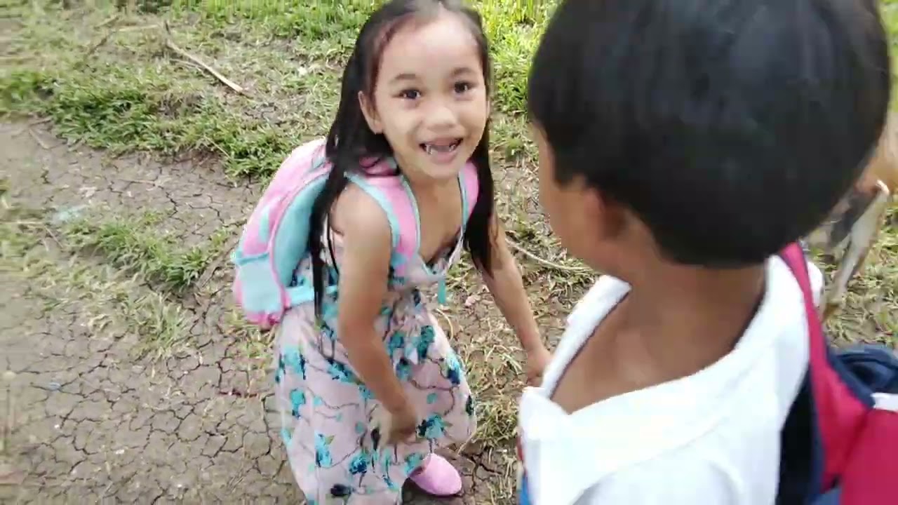Pauwi Kami galing school ni uncle/daming aso