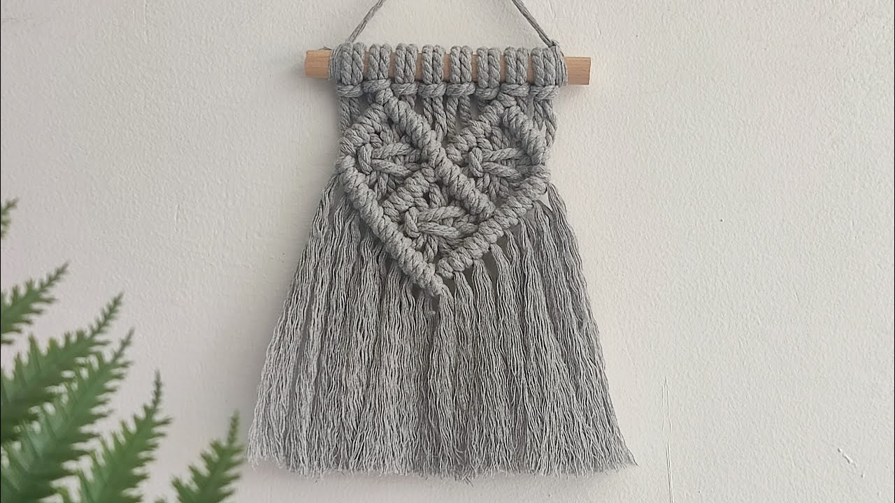 #DAY25 | Easy DIY Macrame Mini Wall Hanging Heart | Macrame Ornament Tutorial