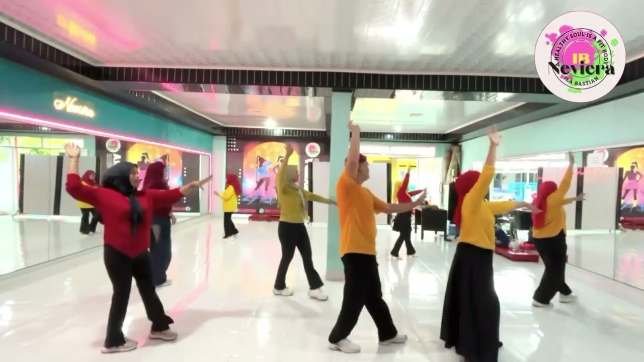 Jamila Line Dance choreographer Ayek Lesmana