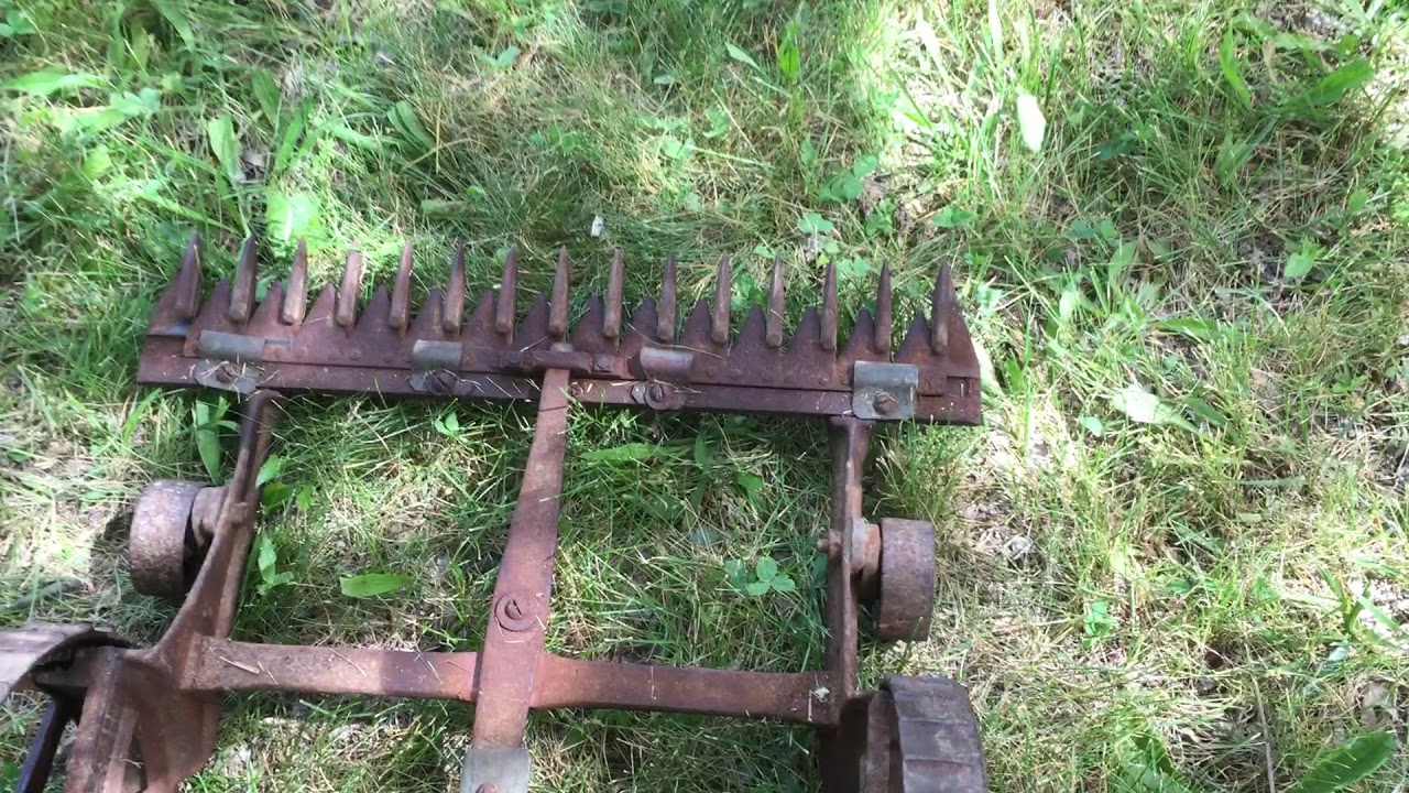 1900 Wobble Drive push mower