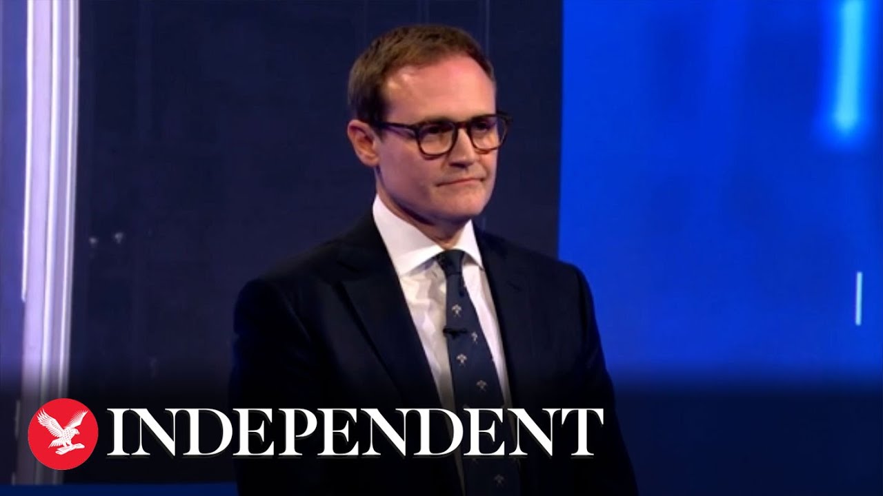 Tom Tugendhat shakes head when asked if Boris Johnson is honest