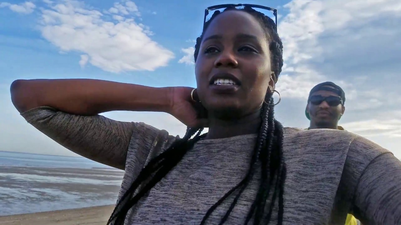 Family Walk On the beach (walking the baby out) Pregnancy Exercise
