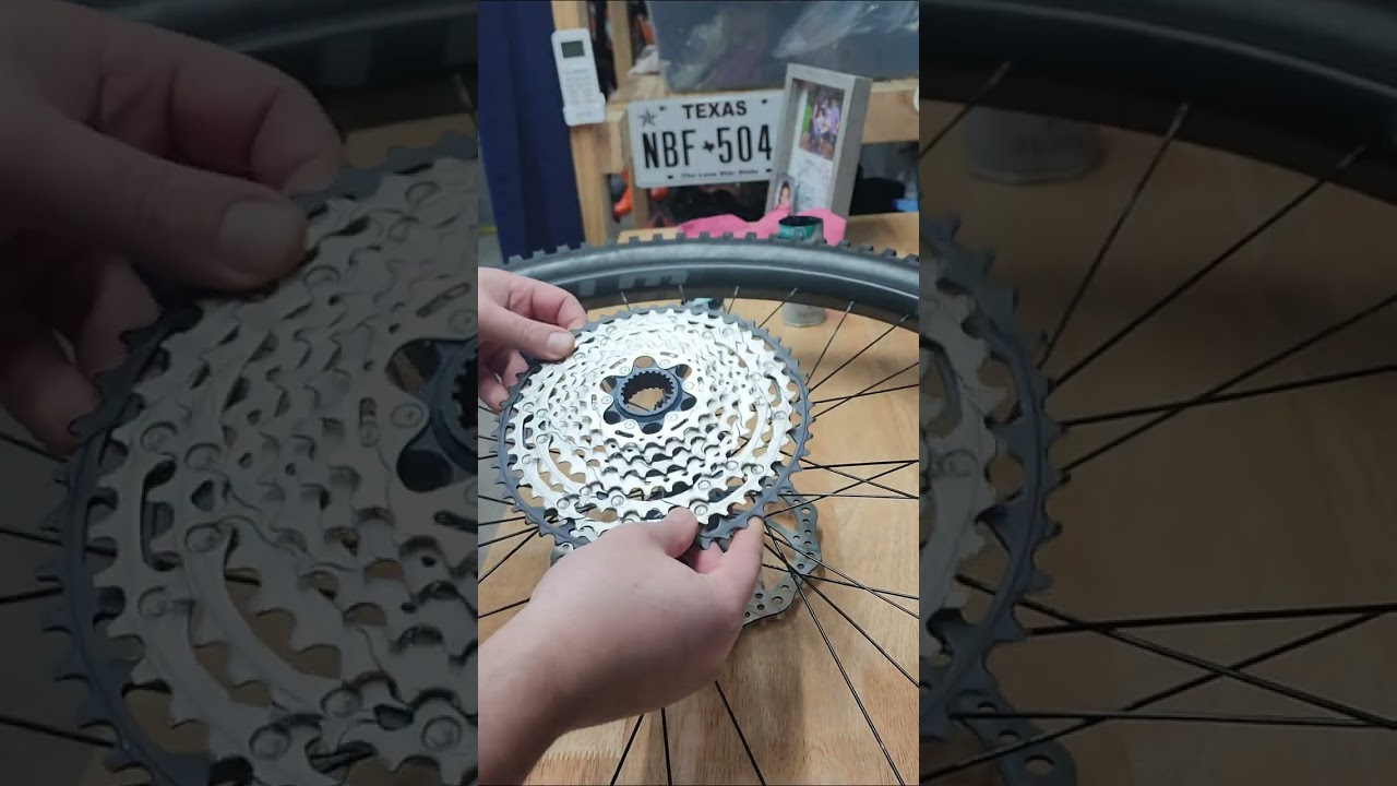 New 12 speed Shimano SLX cassette install #asmr #mtb #mtblife #trail  Himalo frame build #shorts