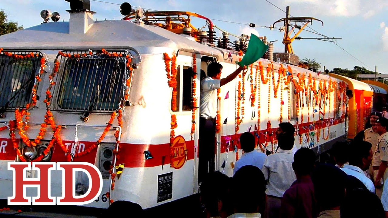 HISTORIC DAY FOR BHOPAL  ! HABIBGANJ INDORE DOUBLE DECKER INAUGURATED 27 Sep 2013